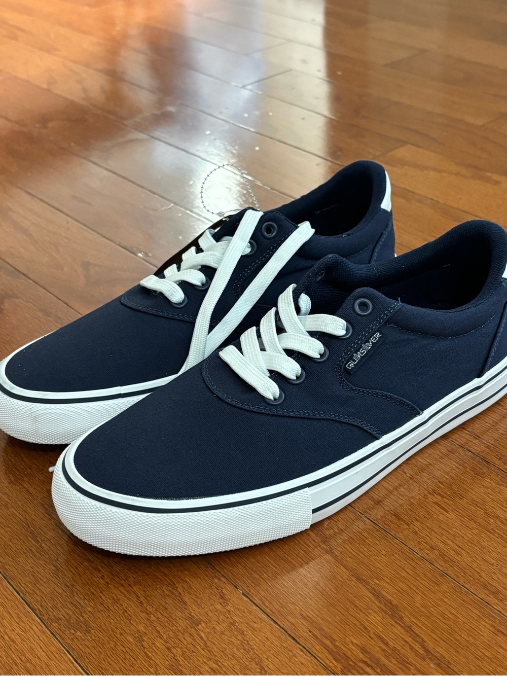 Quiksilver Men's Navy Canvas Sneakers with White Accents